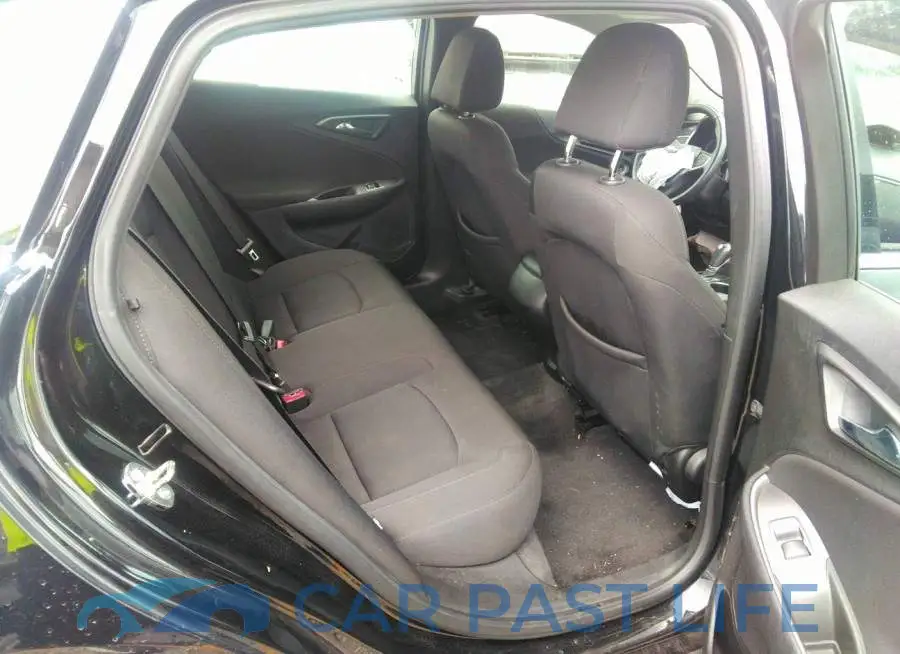 1G1ZG5ST8KF201323# 8