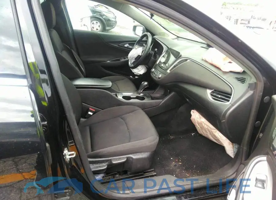 1G1ZG5ST8KF201323# 5