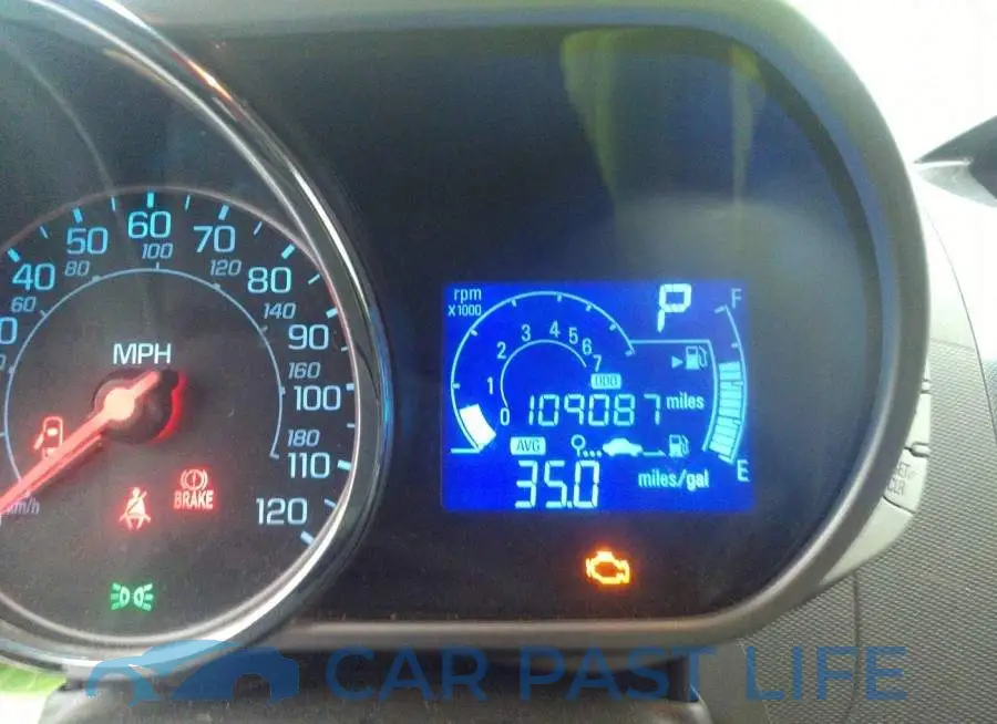 KL8CB6S93FC715540# 7