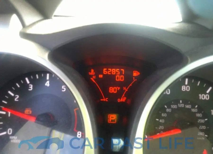 JN8AF5MR8FT508205# 7