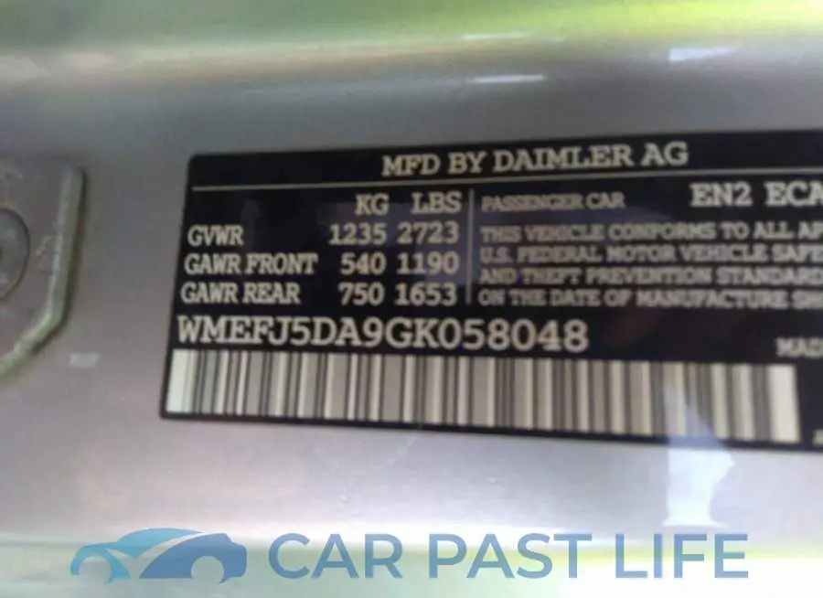 WMEFJ5DA9GK058048# 9