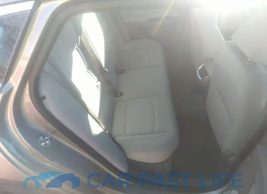 1G1ZD5ST1NF147974# 8