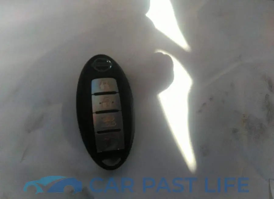 3N1AB7AP5GY275207# 11