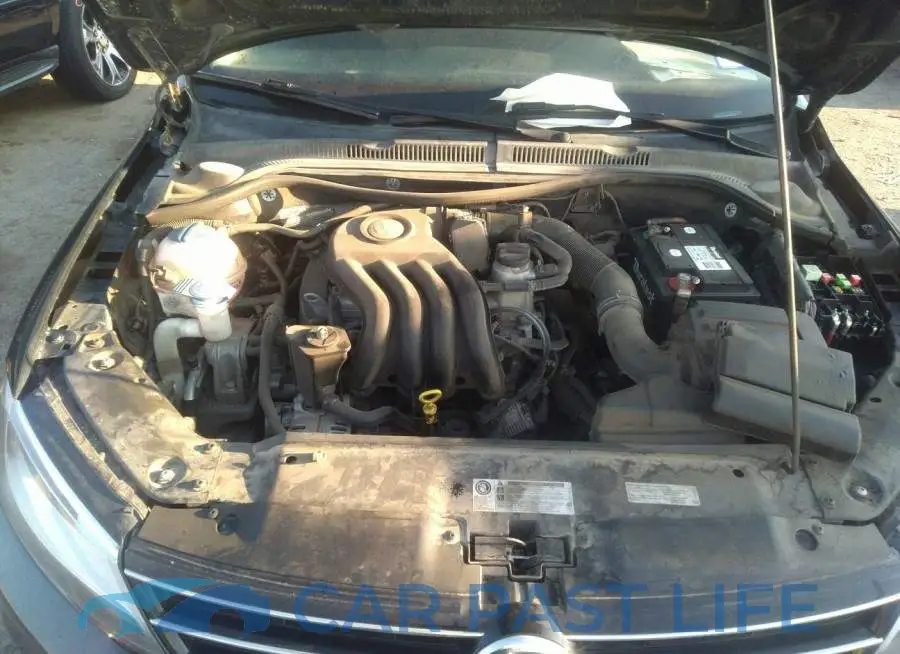 3VW2K7AJ3FM280907# 10