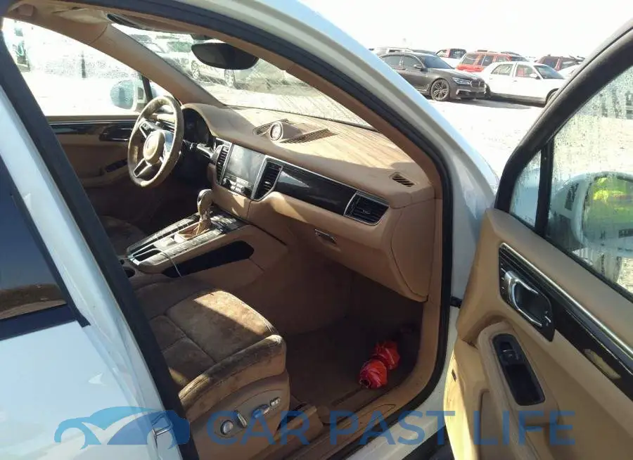 WP1AA2A50HLB02883# 5