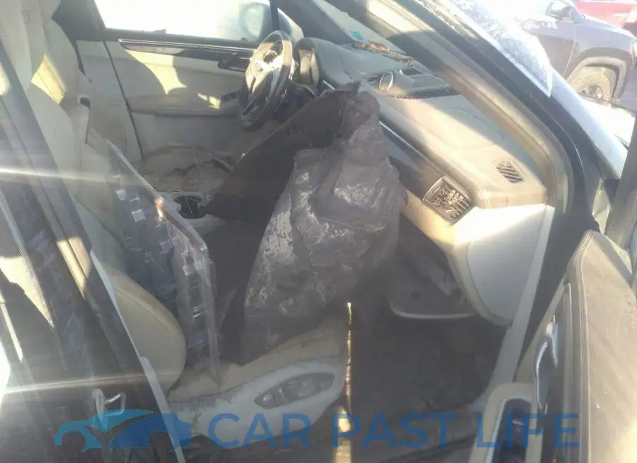 WP1AG2A54JLB60404# 5