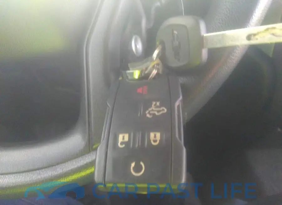 1GCPYCEF1LZ150561# 11