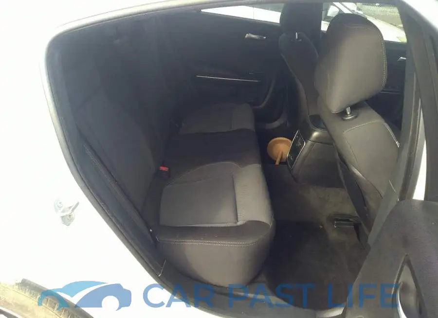 2C3CDXBG4FH870136# 8