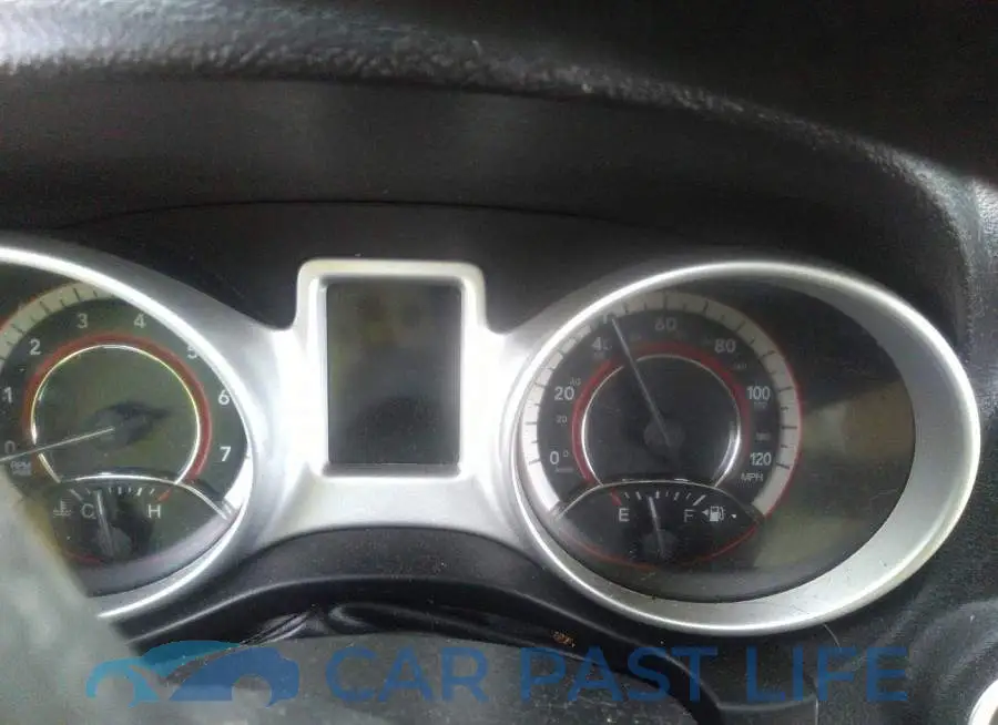 3C4PDCAB3FT720201# 7