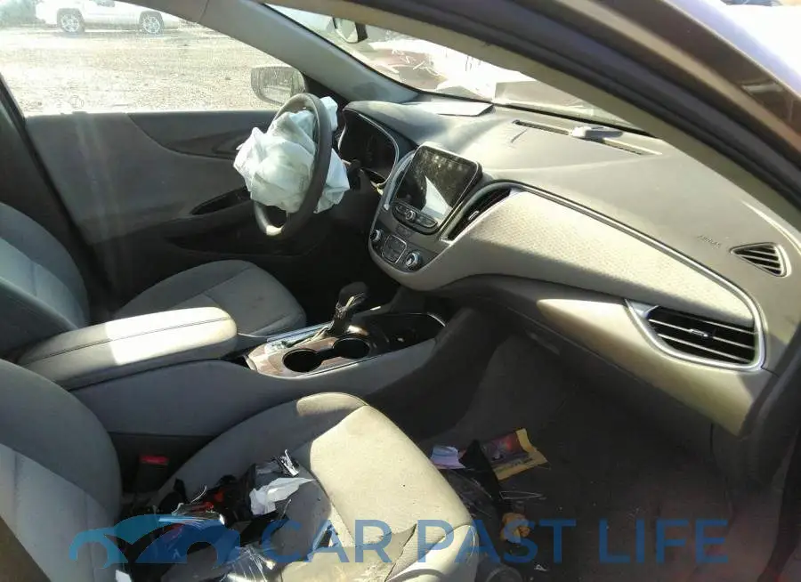 1G1ZD5ST8NF112042# 5