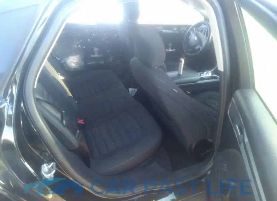 3FA6P0LUXJR155683# 8