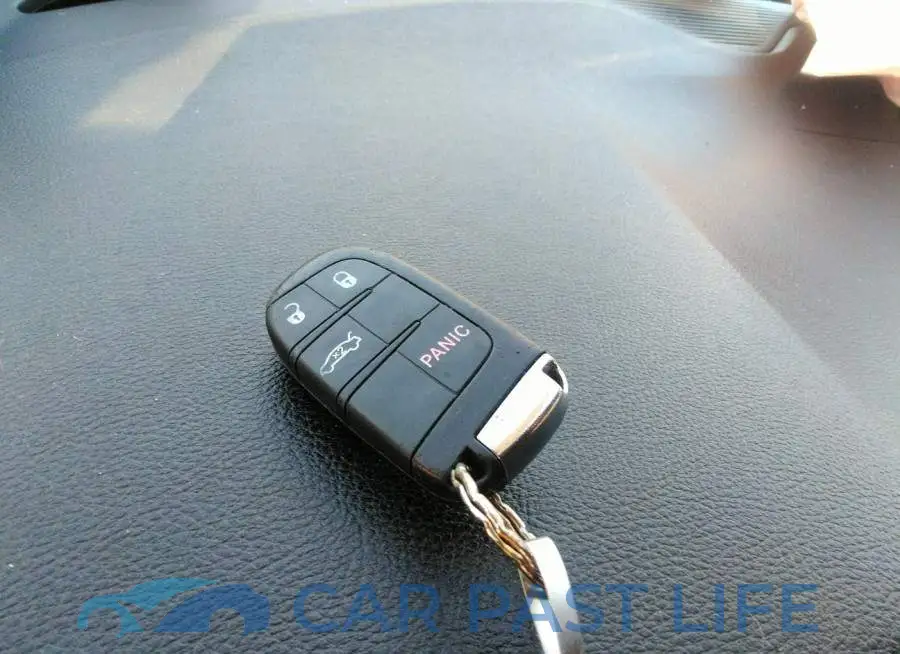 2C3CDZAG3FH783907# 11