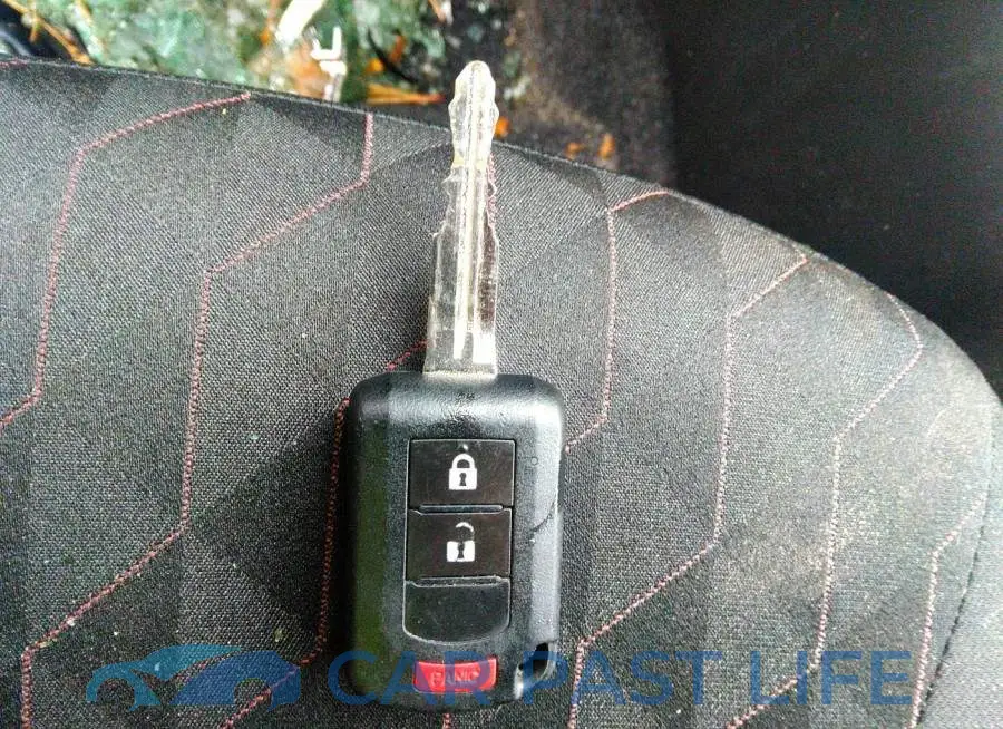 ML32AUHJ1MH002070# 11