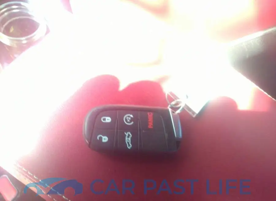 2C3CCABT0MH512025# 11