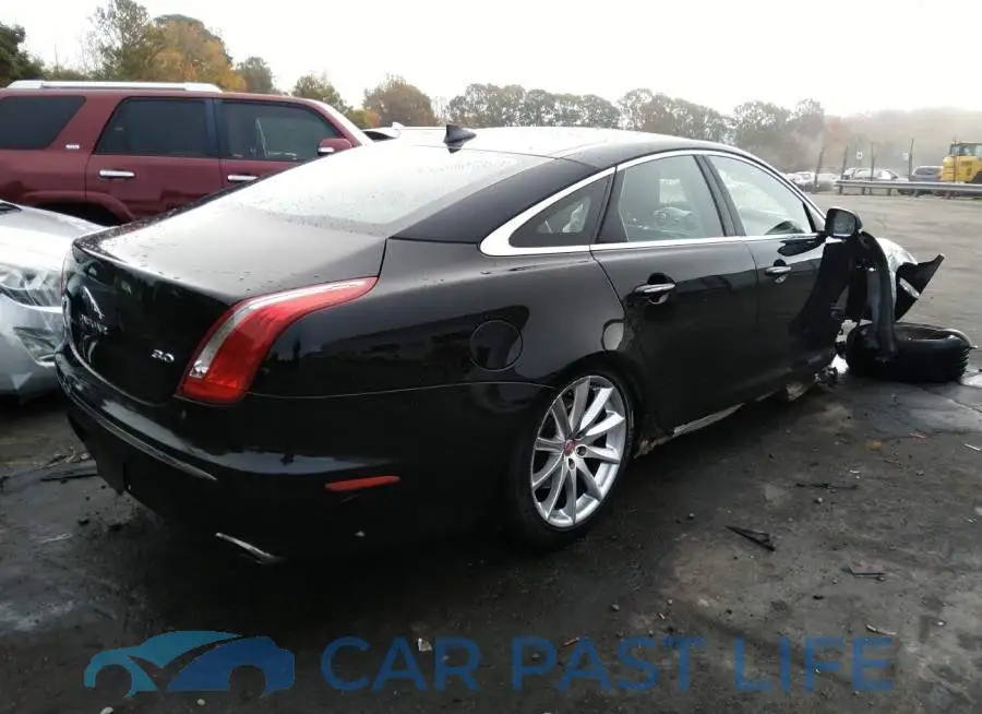 SAJWA1CZ9F8V82019# 4