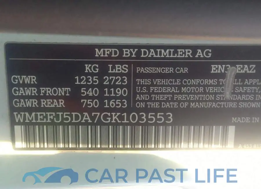 WMEFJ5DA7GK103553# 9