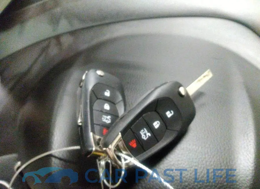 1G1BE5SM8J7132741# 11