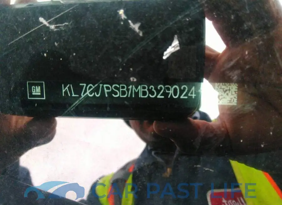 KL7CJPSB1MB329024# 9