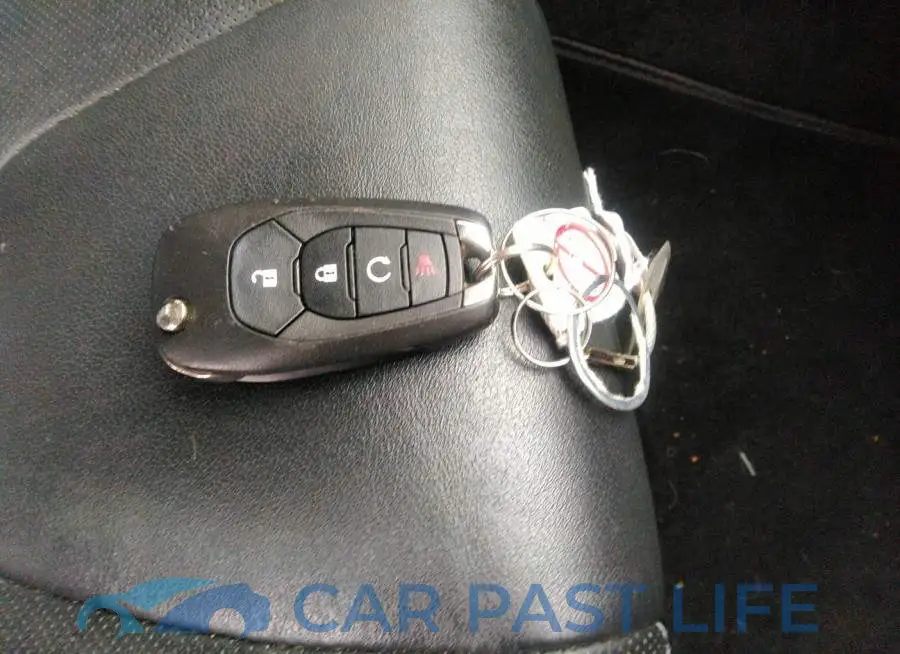 KL7CJPSB1MB329024# 11