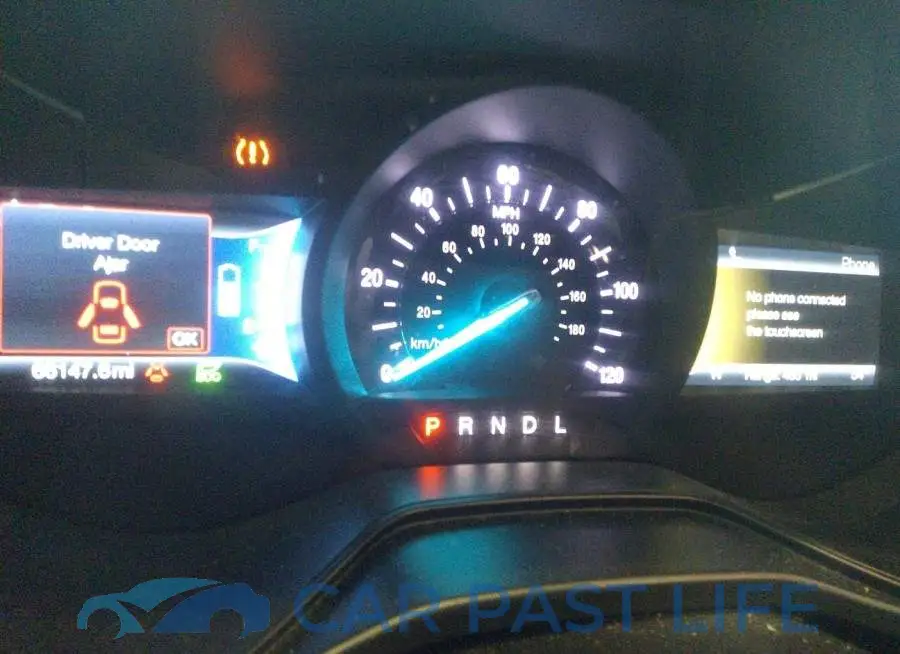 3FA6P0LU3KR138239# 7