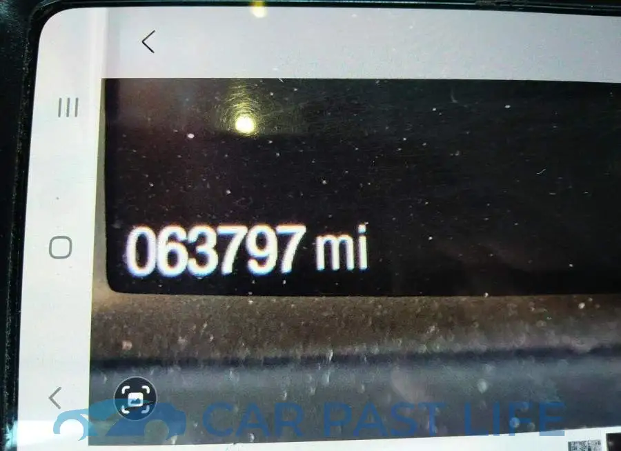 1FMCU0J97HUA22656# 7