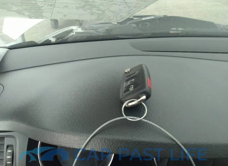 3VW2K7AJ8FM209959# 11