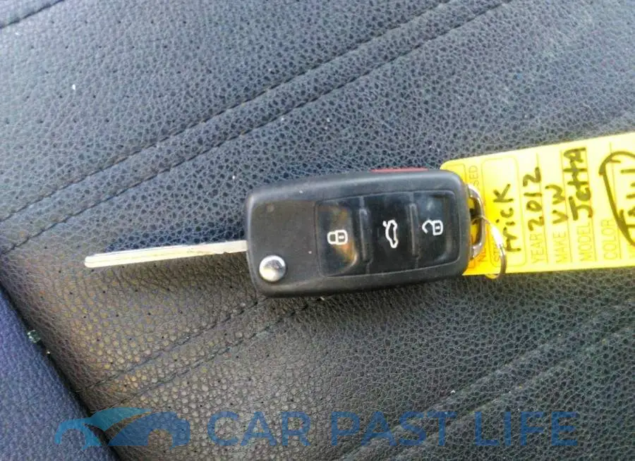 3VW467AJ4CM465489# 11