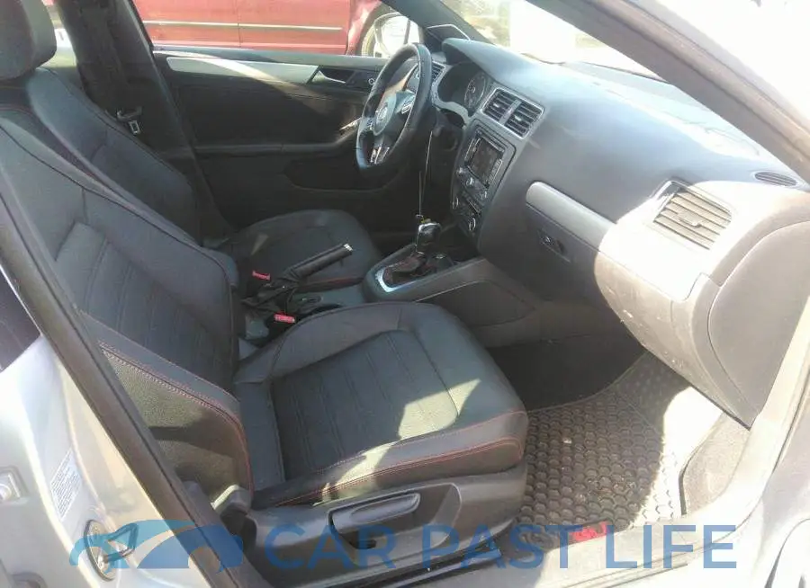 3VW467AJ4CM465489# 5