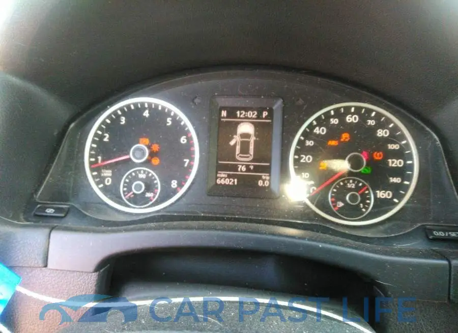 WVGAV7AX2CW509272# 7