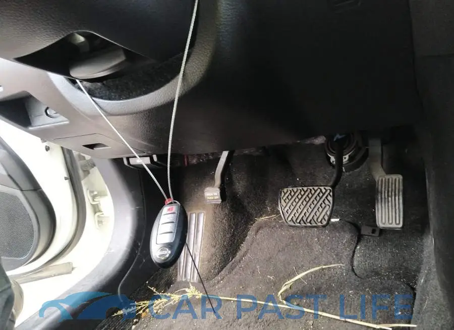 1N4AL2AP4CC196648# 11