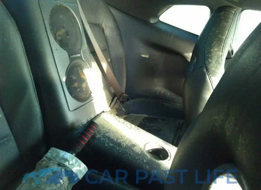 JN1AR5EF3FM281591# 8