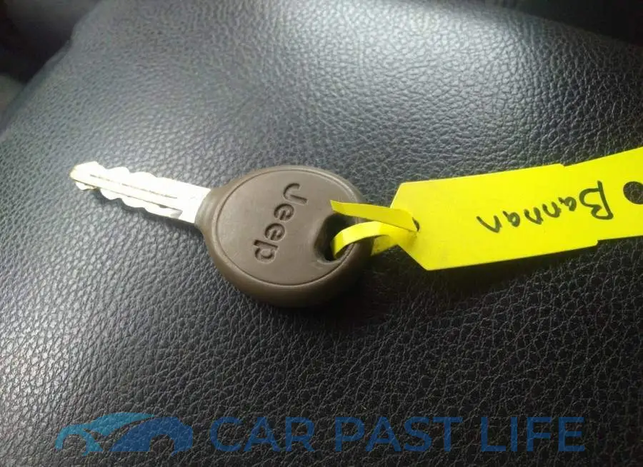 1C4AJWAG2CL164885# 11
