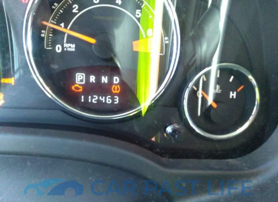 1C4NJDEB3ED730876# 7