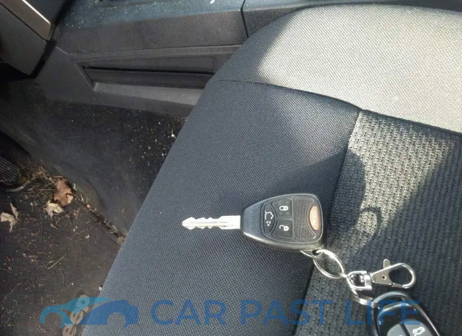 1C4PJMAK5CW178393# 11