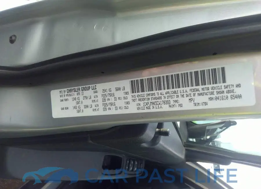 1C4PJMAK5CW178393# 9