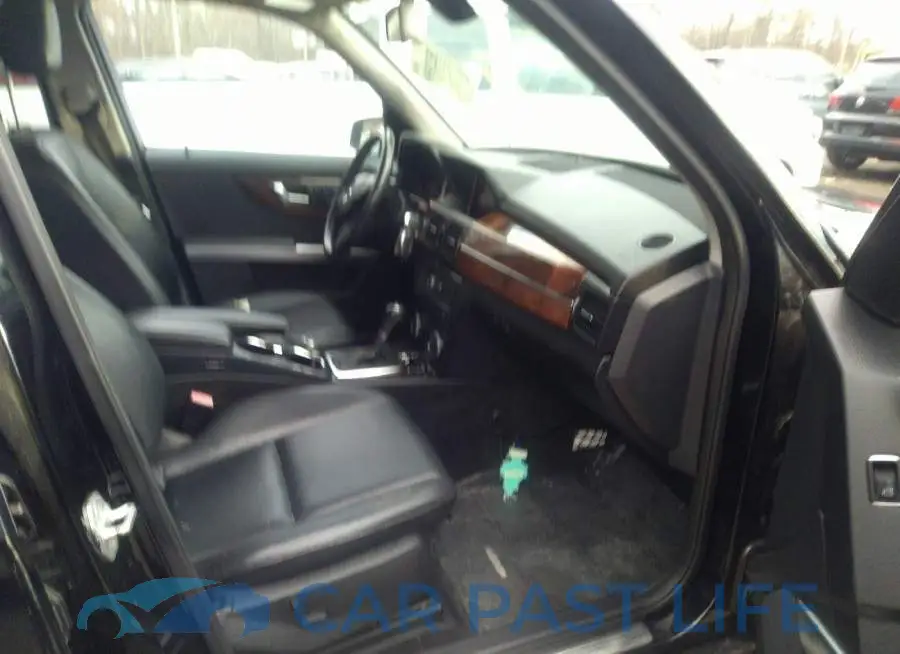 WDCGG8HB1CF917300# 5