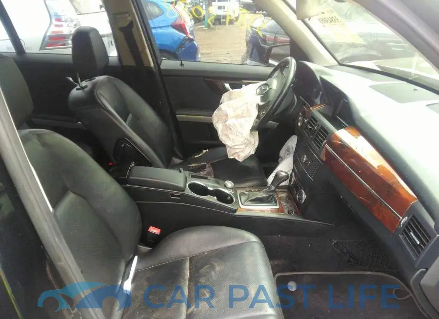 WDCGG8HB7CF779505# 5