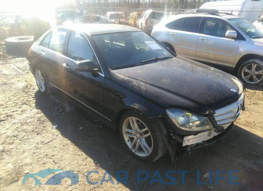 WDDGF8BB7CR193828# 1