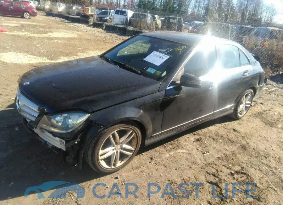 WDDGF8BB7CR193828# 2