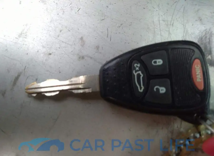 1C3CDZAB1DN755855# 11