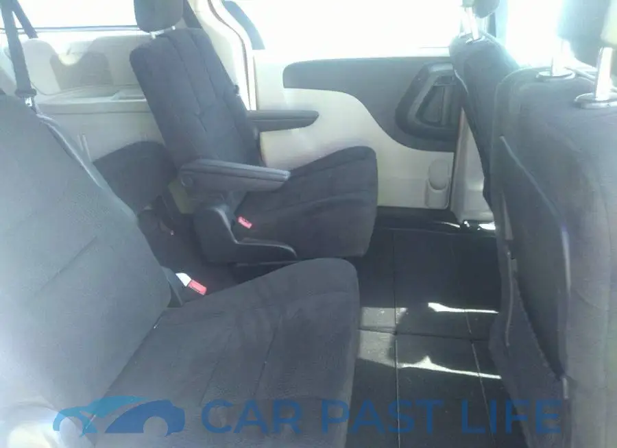 2C4RC1BG4CR126600# 8