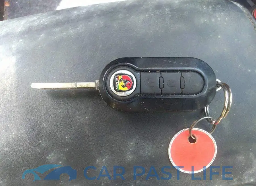 3C3CFFFH6CT310578# 11