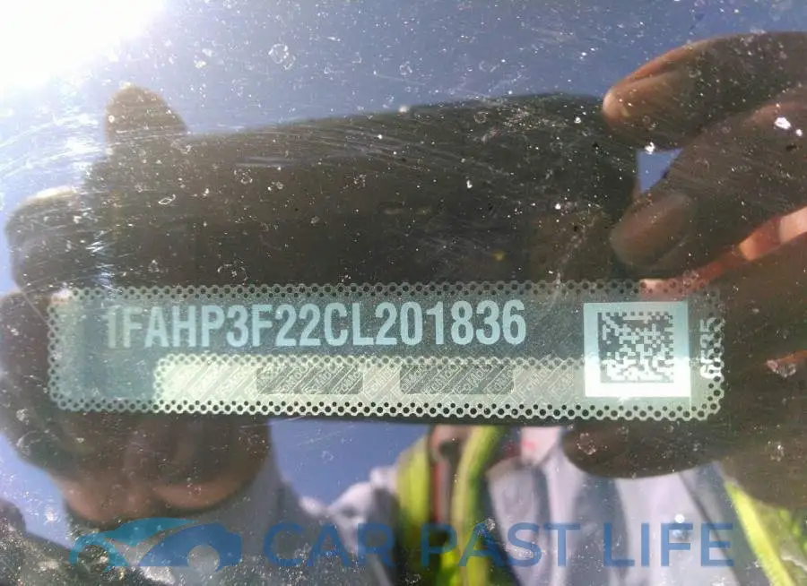 1FAHP3F22CL201836# 9