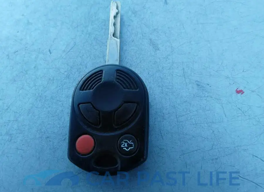 1FAHP3K24CL156923# 11