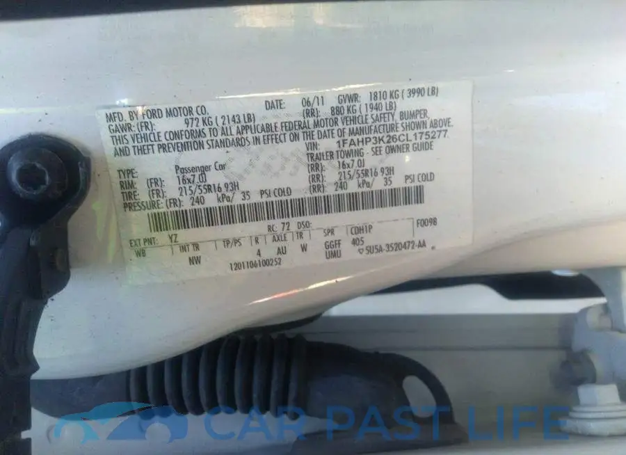 1FAHP3K26CL175277# 9