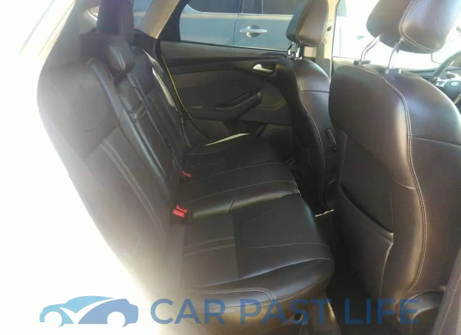 1FAHP3M24CL317056# 8