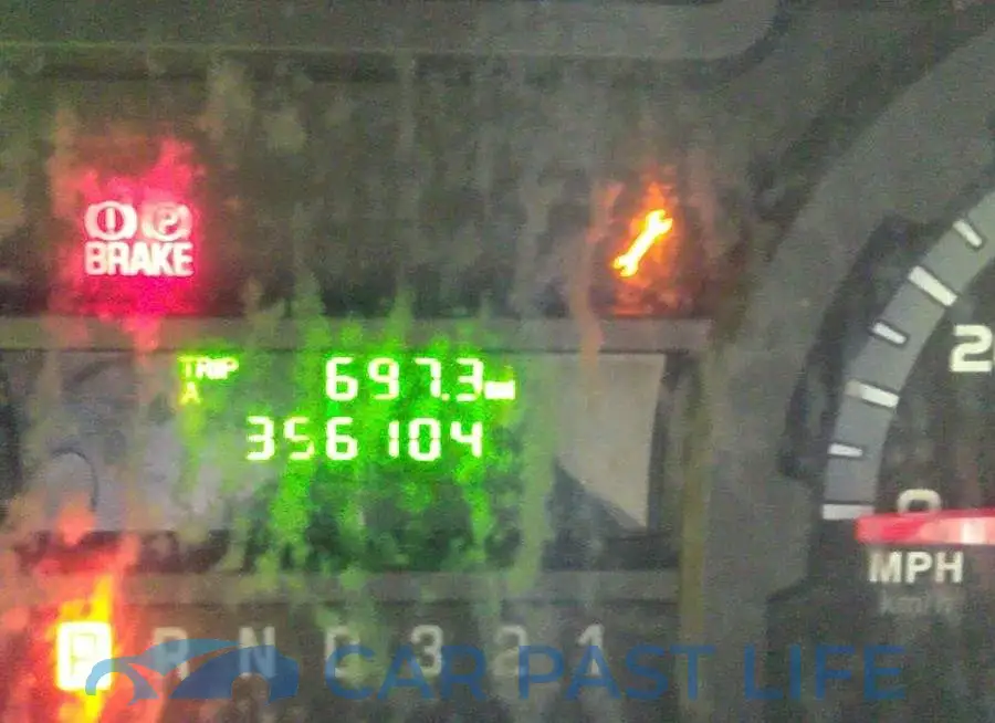 1FDSS3ES5CDA00499# 7