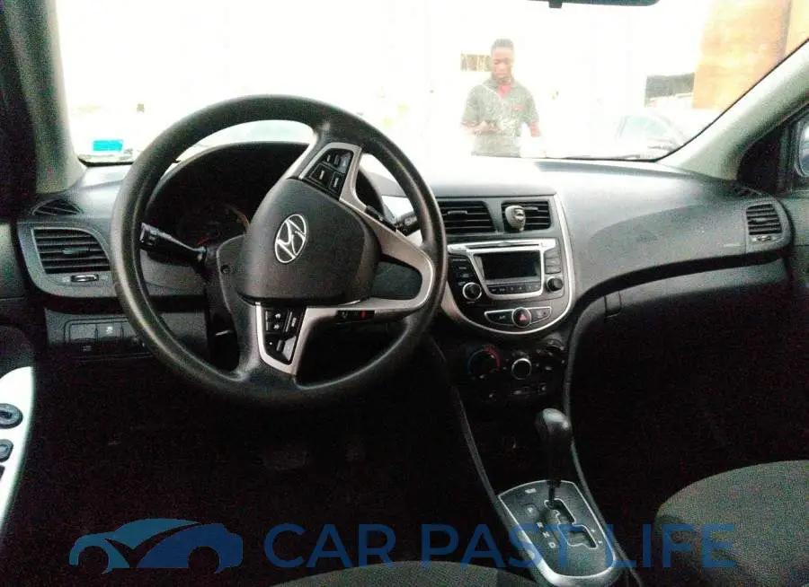 00HCT5AE8EU167827# 7