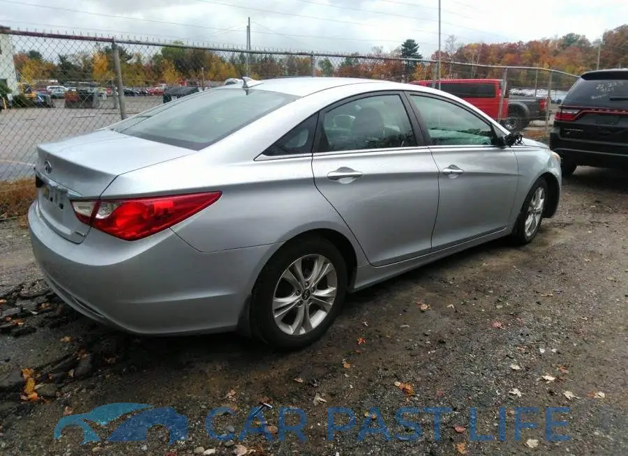 5NPEC4AC4DH541073# 4