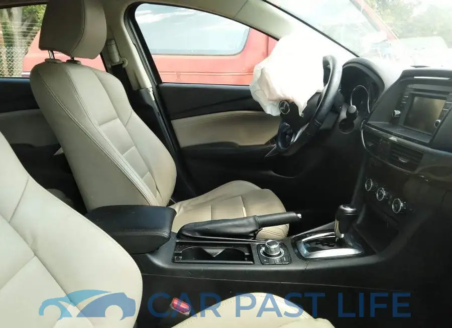 JM1GJ1V60E1158550# 5
